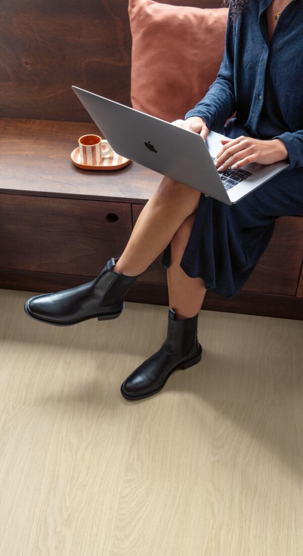 Pure oak polar Pure oak polar