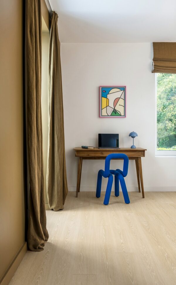 Frosty beige oak Frosty beige oak