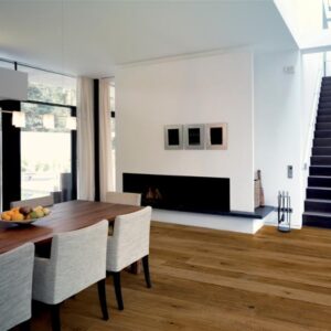 Floor: Oak Antique Canyon