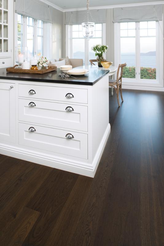 Floor: Oak Transparent smoked Andante Floor: Oak Transparent smoked Andante