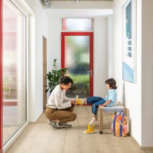 Desert oak light natural