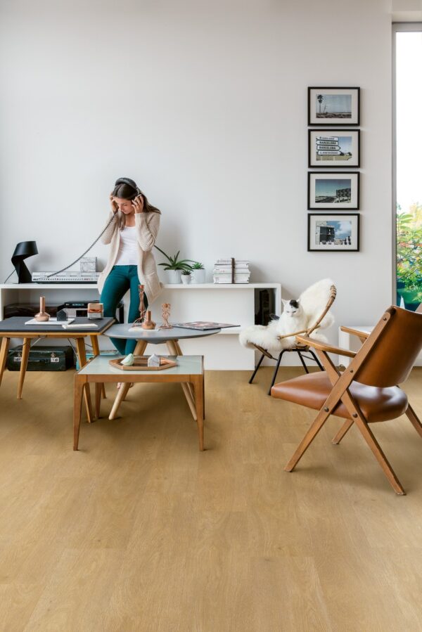 Satin oak medium natural