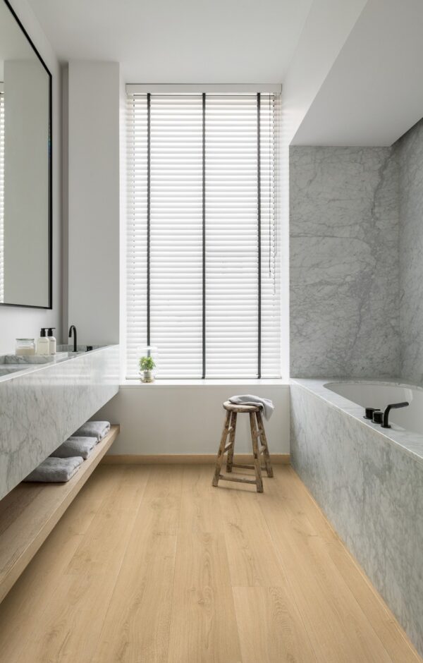 Brushed oak natural Brushed oak natural